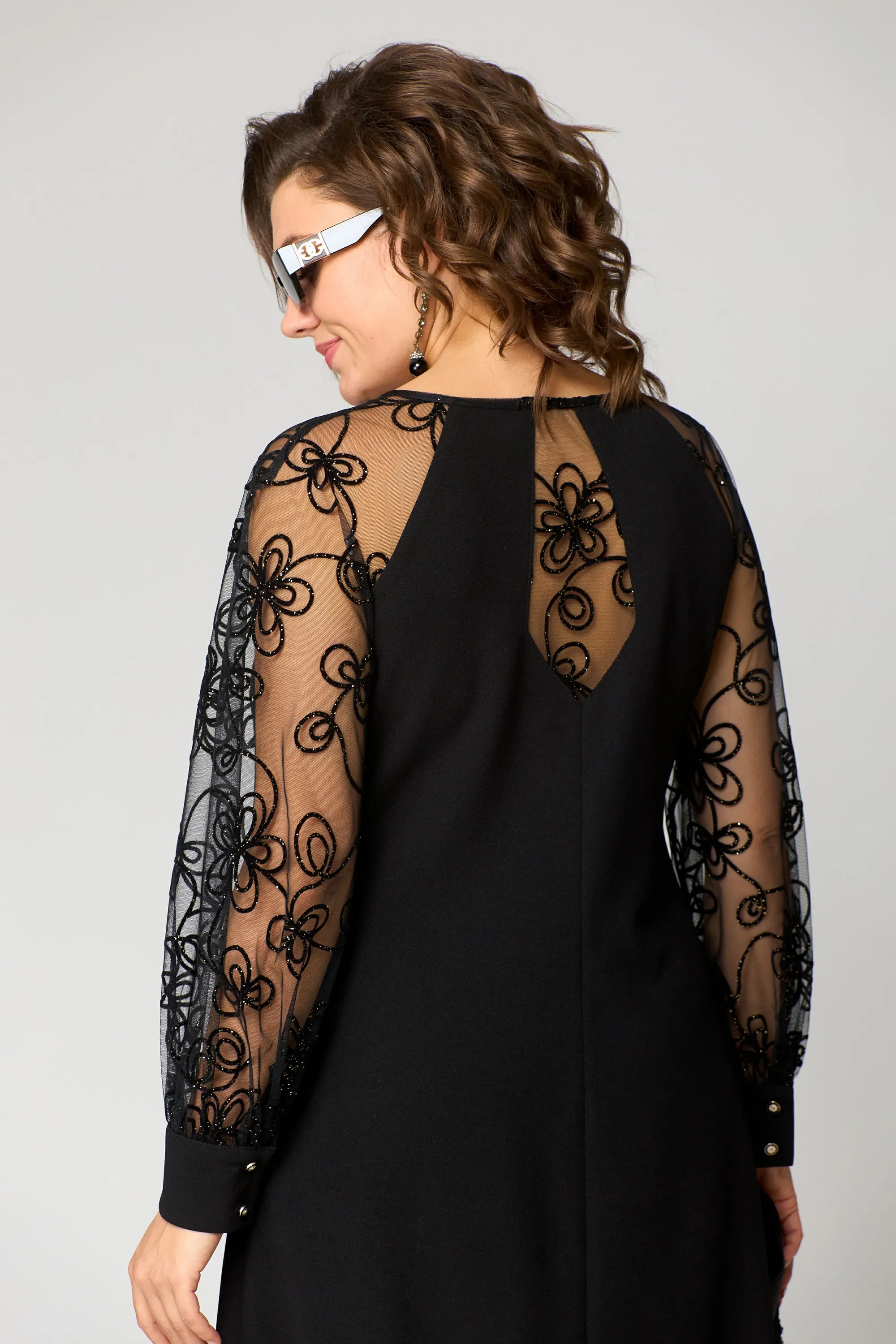 Adèle | Elegantní Midi Šaty