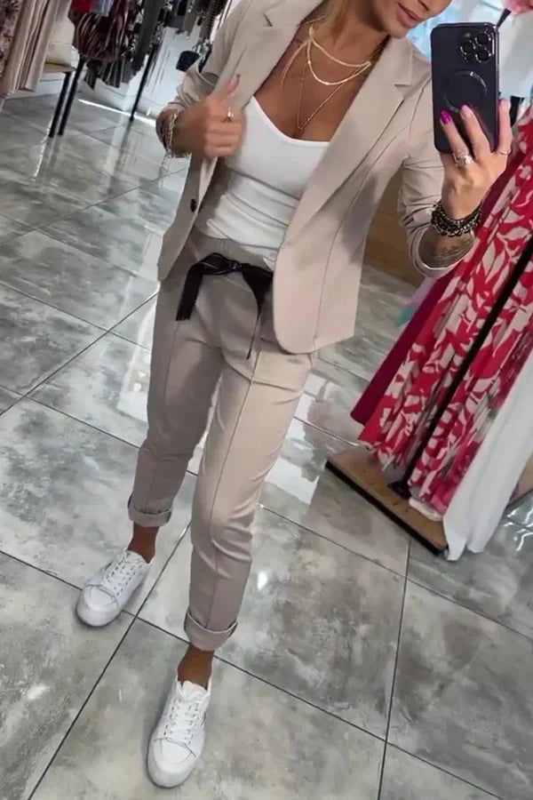 Adriana - Elegantní souprava