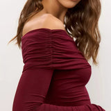 Clara Monroe Top na jedno rameno