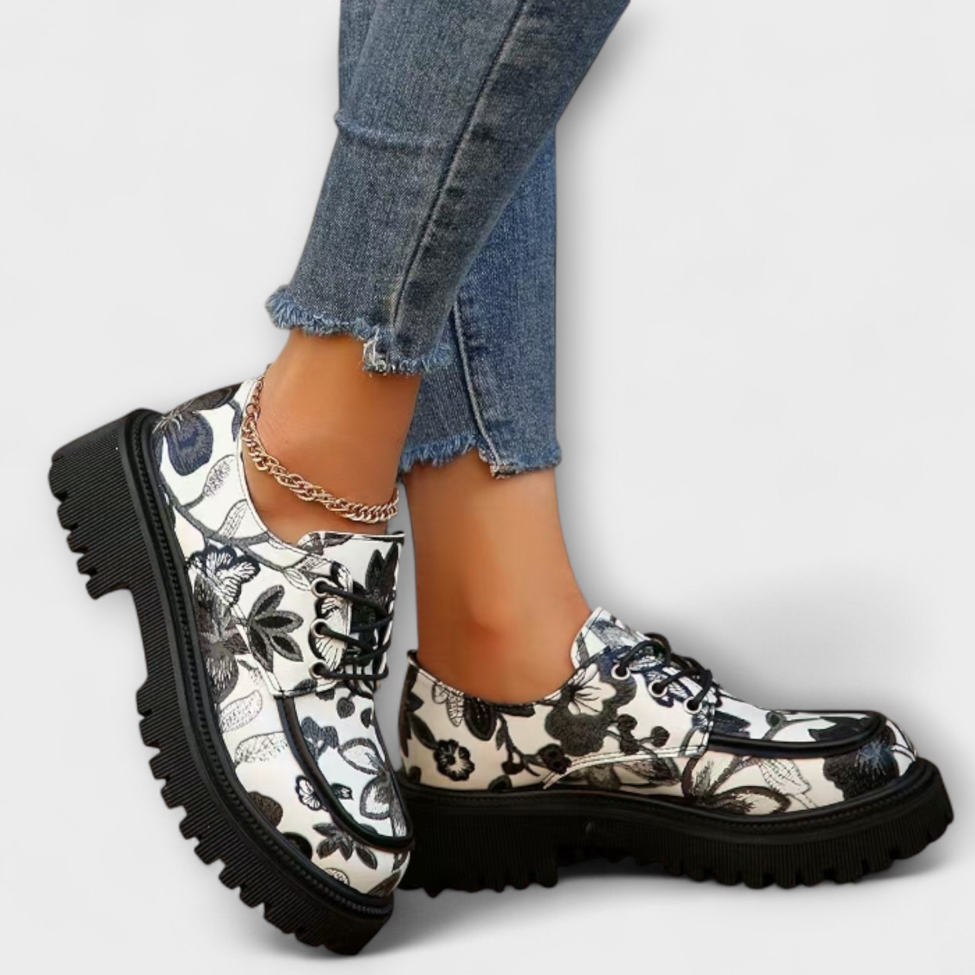 Elegantní mokasíny Anna Retro s metalickým vzhledem Letní lehké