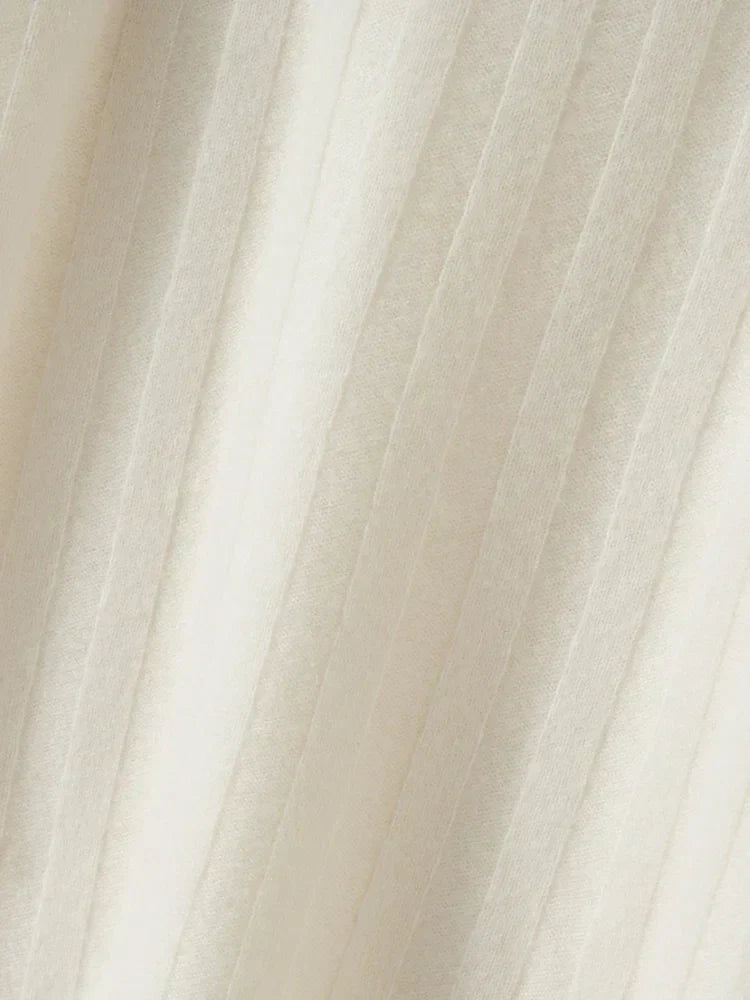Maribel Svetřík z Kašmíru s Knoflíky