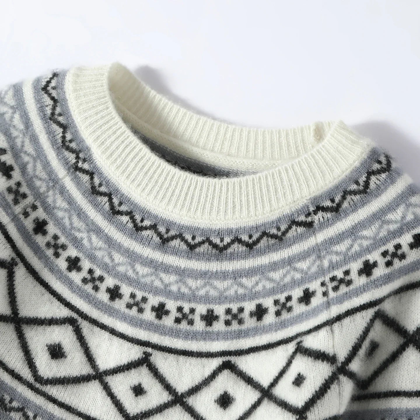 Norvale Alpinský Jacquard Kašmírový Pletený Svetřík