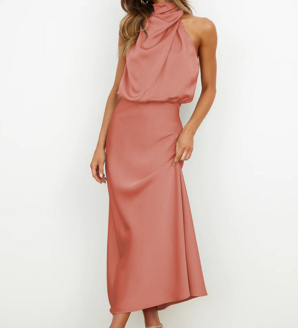 Tyra | Elegantní večerní šaty s halter výstřihem